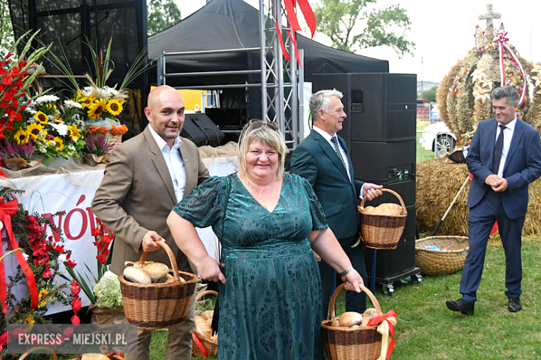 Międzynarodowe dożynki gminy Ząbkowice Śląskie w Tarnowie 