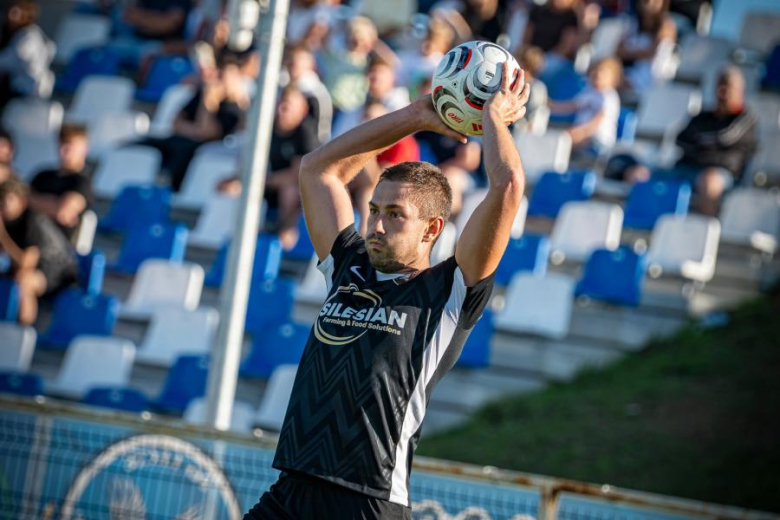 IV liga: Orzeł Ząbkowice Śląskie 2:3 (0:2) Lechia Dzierżoniów