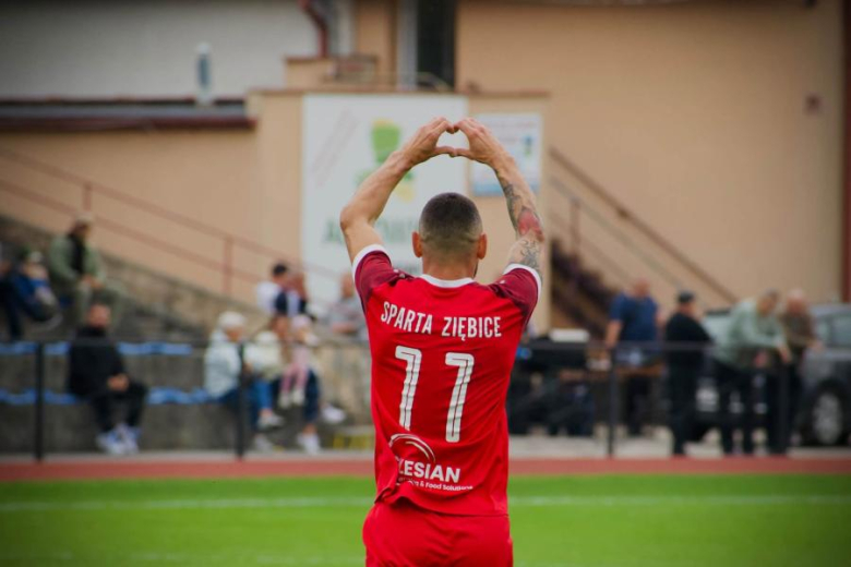 Klasa okręgowa: Sparta Ziębice 3:1 (2:0) Włókniarz Głuszyca