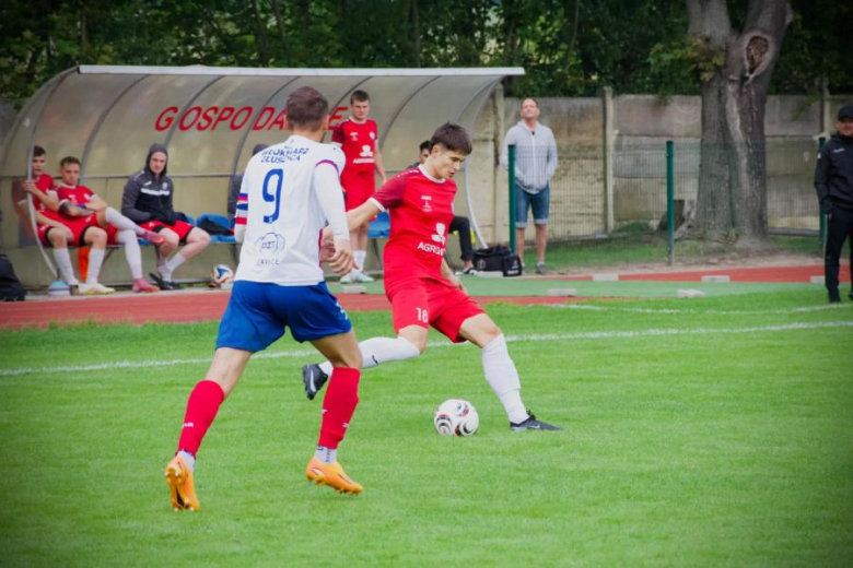 Klasa okręgowa: Sparta Ziębice 3:1 (2:0) Włókniarz Głuszyca