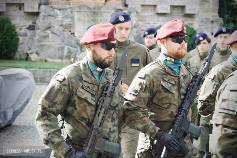 Powiatowa Uroczystość Kombatancka w Ziębicach. Oddali hołd bohaterom