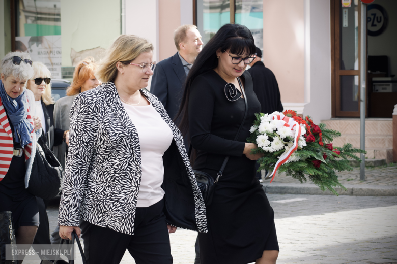 Powiatowa Uroczystość Kombatancka w Ziębicach. Oddali hołd bohaterom