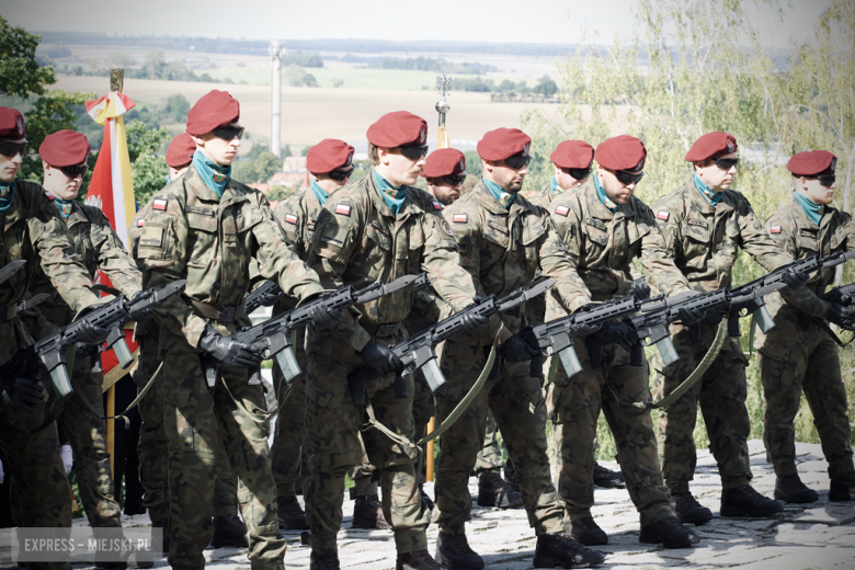 Powiatowa Uroczystość Kombatancka w Ziębicach. Oddali hołd bohaterom