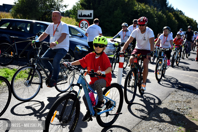 Nowa ścieżka rowerowa otwarta. Ponad 150 osób na trasie 26. Powiatowego Rajdu Rowerowego