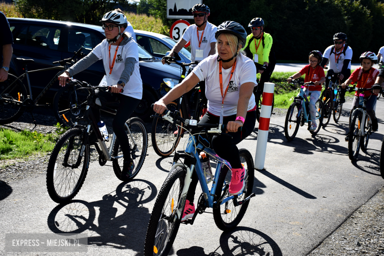 Nowa ścieżka rowerowa otwarta. Ponad 150 osób na trasie 26. Powiatowego Rajdu Rowerowego