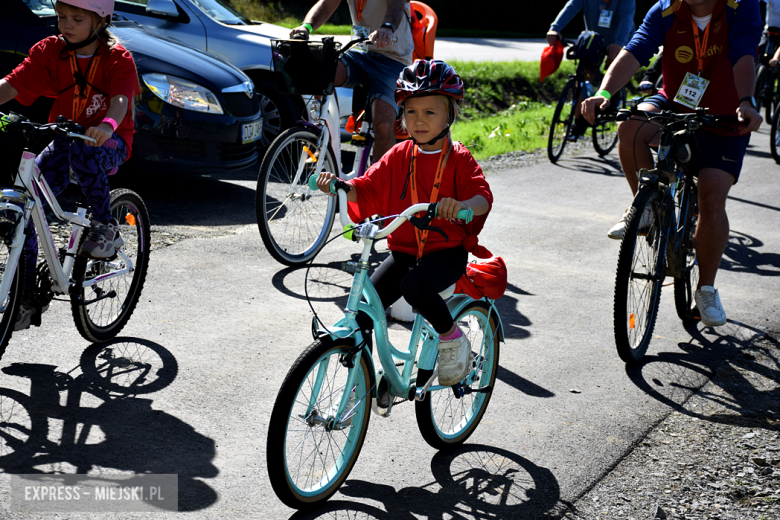 Nowa ścieżka rowerowa otwarta. Ponad 150 osób na trasie 26. Powiatowego Rajdu Rowerowego