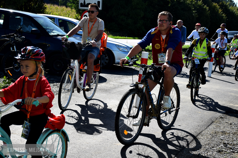Nowa ścieżka rowerowa otwarta. Ponad 150 osób na trasie 26. Powiatowego Rajdu Rowerowego