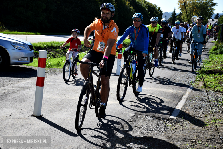 Nowa ścieżka rowerowa otwarta. Ponad 150 osób na trasie 26. Powiatowego Rajdu Rowerowego