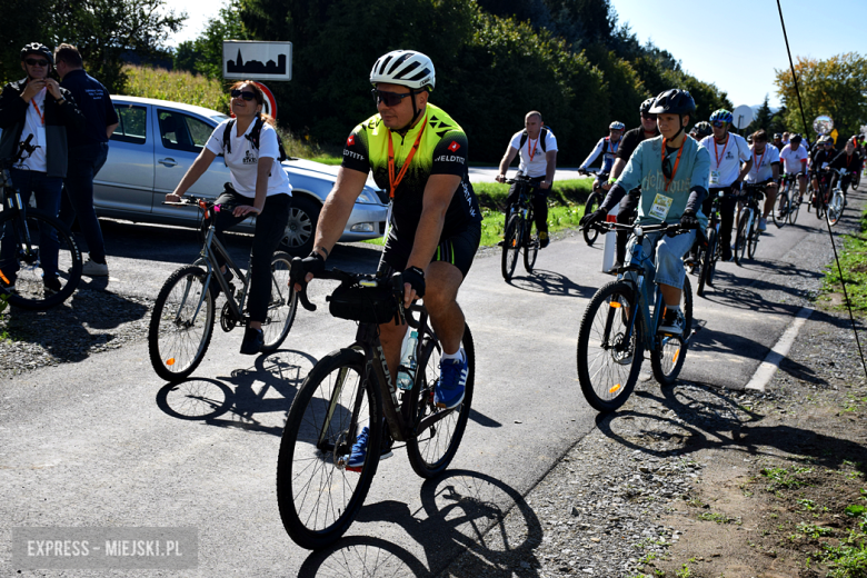 Nowa ścieżka rowerowa otwarta. Ponad 150 osób na trasie 26. Powiatowego Rajdu Rowerowego