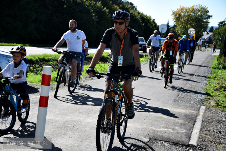 Nowa ścieżka rowerowa otwarta. Ponad 150 osób na trasie 26. Powiatowego Rajdu Rowerowego