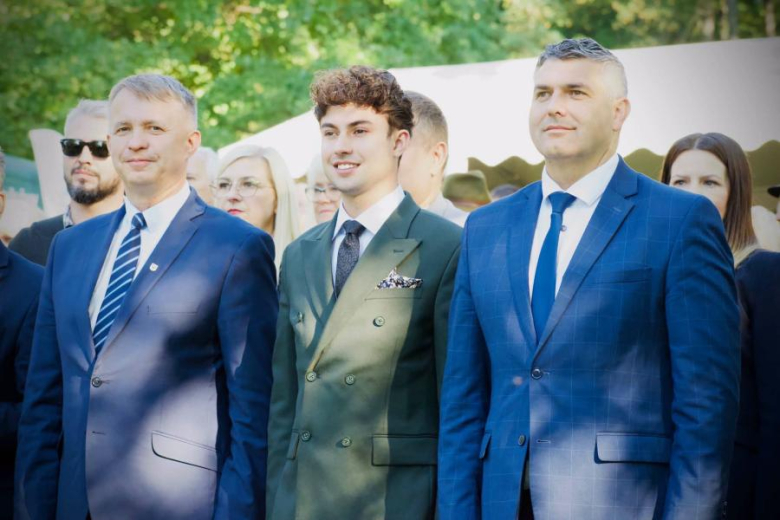 Hubertus w Ziębicach. Myśliwi świętowali w Parku Miejskim