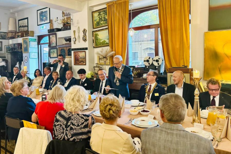 10 lat Rotary Club Ziębice. Jubileusz działalności i pomocy lokalnej społeczności