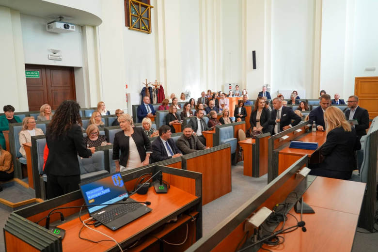 Dofinansowanie na nowoczesną pracownię w Szkole Podstawowej nr 1