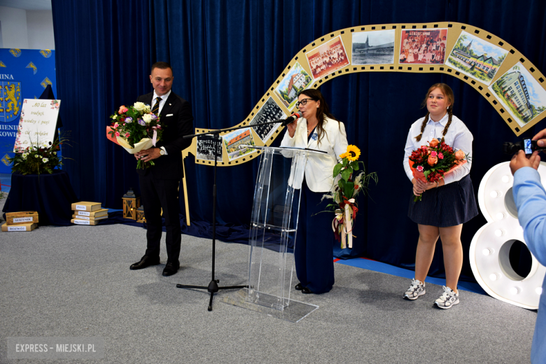 Szkoła, która wychowała pokolenia. „Jedynka” w Kamieńcu Ząbkowickim ma już 80 lat [foto]