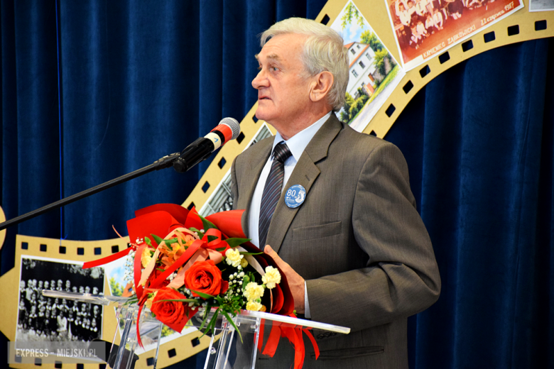 Szkoła, która wychowała pokolenia. „Jedynka” w Kamieńcu Ząbkowickim ma już 80 lat [foto]
