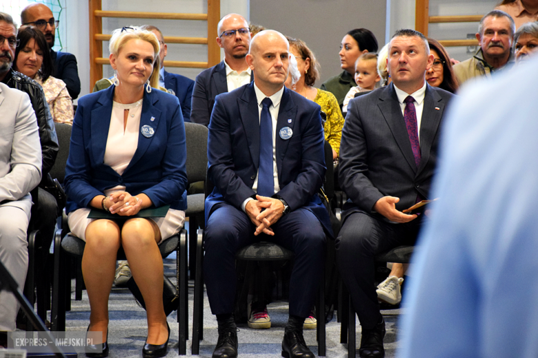 Szkoła, która wychowała pokolenia. „Jedynka” w Kamieńcu Ząbkowickim ma już 80 lat [foto]