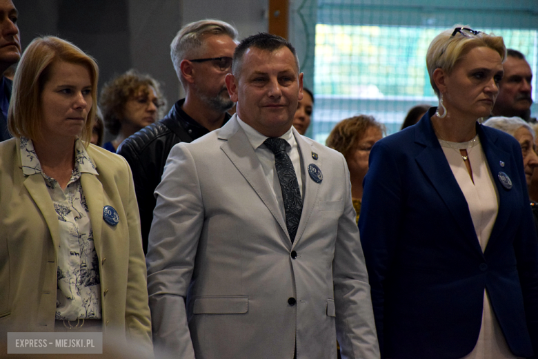 Szkoła, która wychowała pokolenia. „Jedynka” w Kamieńcu Ząbkowickim ma już 80 lat [foto]