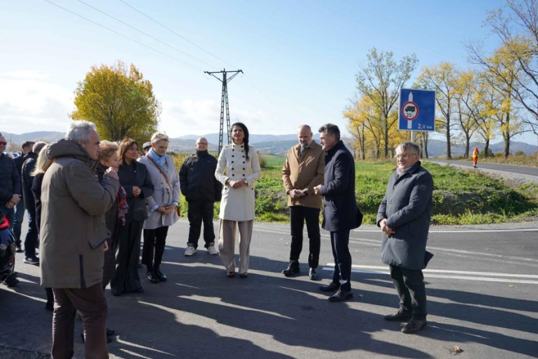Oficjalne otwarcie drogi powiatowej Kamieniec Ząbkowicki - Ożary