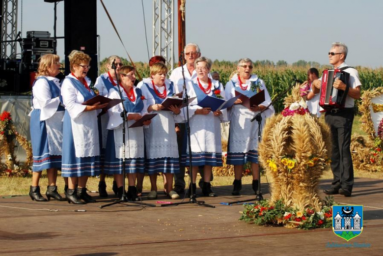 Święto plonów w ząbkowickiej gminie. Organzizatorem tegorocznych dożynek był Jaworek