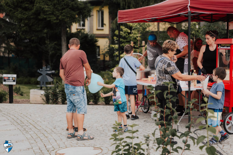 Piknik Sportowy w Złotym Stoku z okazji awansu. Unia otrzymała dodatkowe wsparcie finansowe