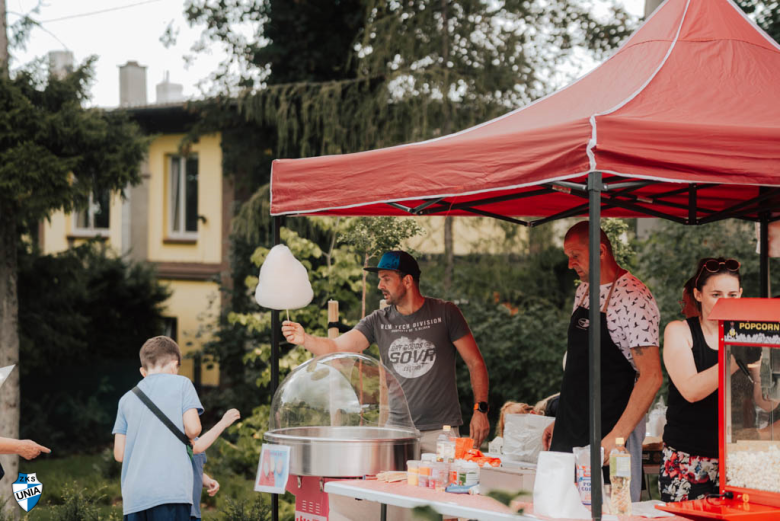 Piknik Sportowy w Złotym Stoku z okazji awansu. Unia otrzymała dodatkowe wsparcie finansowe