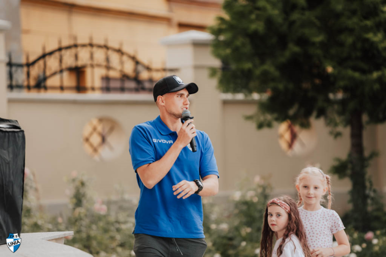 Piknik Sportowy w Złotym Stoku z okazji awansu. Unia otrzymała dodatkowe wsparcie finansowe