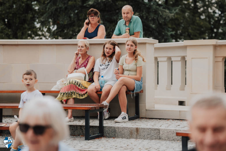 Piknik Sportowy w Złotym Stoku z okazji awansu. Unia otrzymała dodatkowe wsparcie finansowe
