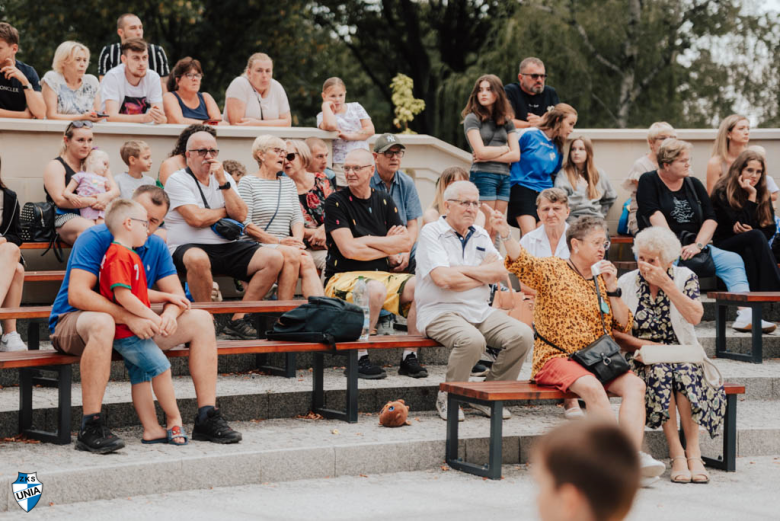 Piknik Sportowy w Złotym Stoku z okazji awansu. Unia otrzymała dodatkowe wsparcie finansowe