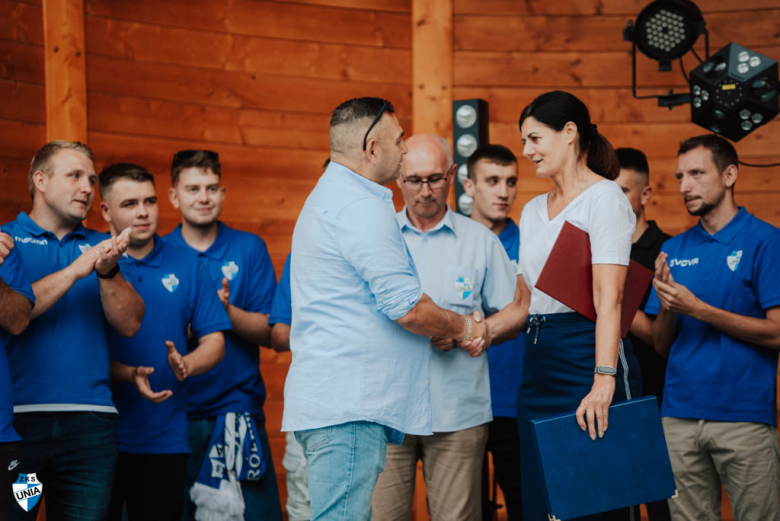 Piknik Sportowy w Złotym Stoku z okazji awansu. Unia otrzymała dodatkowe wsparcie finansowe