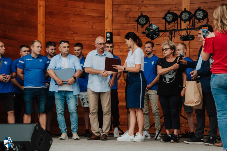 Piknik Sportowy w Złotym Stoku z okazji awansu. Unia otrzymała dodatkowe wsparcie finansowe