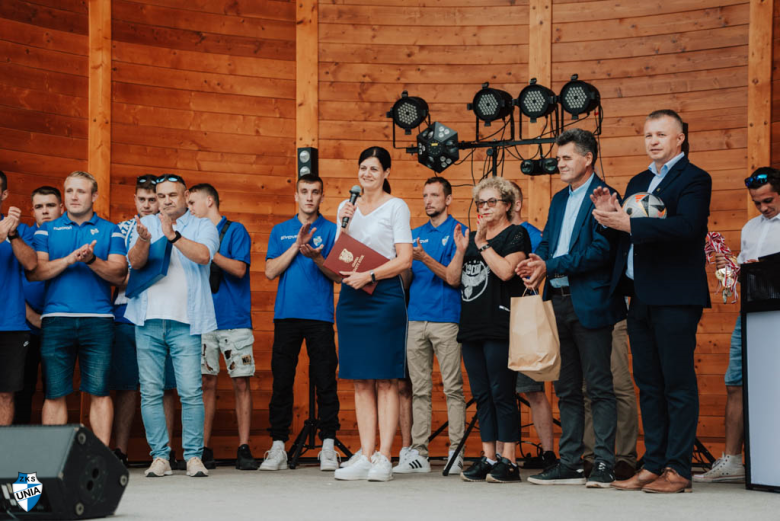 Piknik Sportowy w Złotym Stoku z okazji awansu. Unia otrzymała dodatkowe wsparcie finansowe