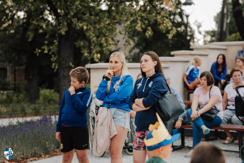 Piknik Sportowy w Złotym Stoku z okazji awansu. Unia otrzymała dodatkowe wsparcie finansowe
