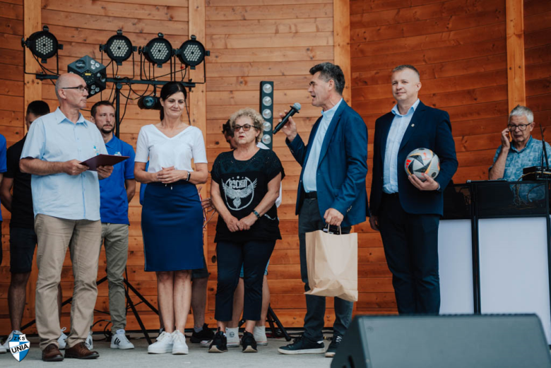 Piknik Sportowy w Złotym Stoku z okazji awansu. Unia otrzymała dodatkowe wsparcie finansowe