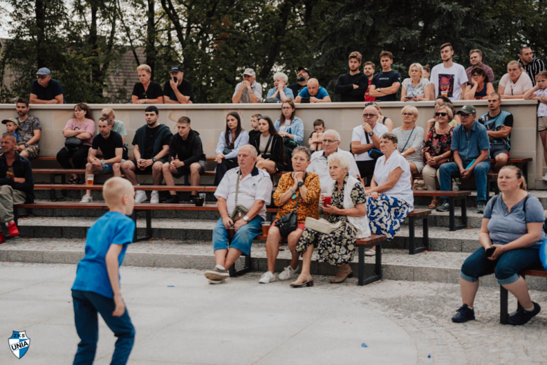 Piknik Sportowy w Złotym Stoku z okazji awansu. Unia otrzymała dodatkowe wsparcie finansowe