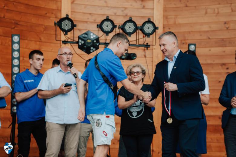 Piknik Sportowy w Złotym Stoku z okazji awansu. Unia otrzymała dodatkowe wsparcie finansowe