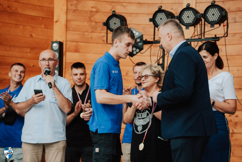 Piknik Sportowy w Złotym Stoku z okazji awansu. Unia otrzymała dodatkowe wsparcie finansowe