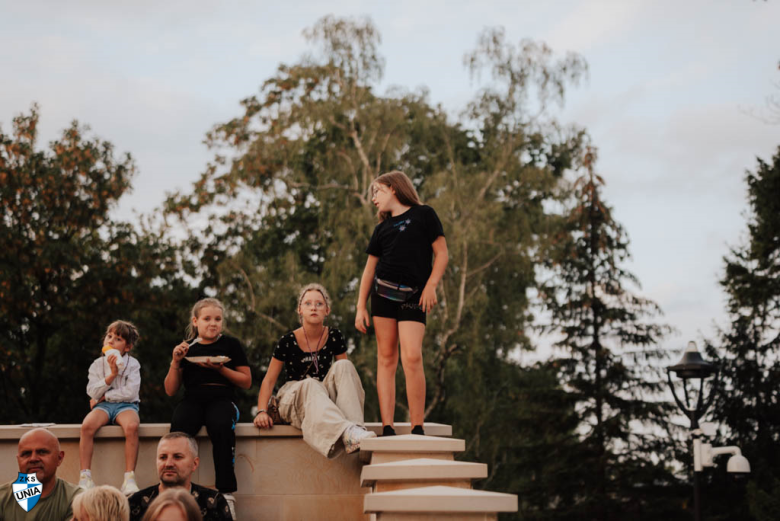 Piknik Sportowy w Złotym Stoku z okazji awansu. Unia otrzymała dodatkowe wsparcie finansowe