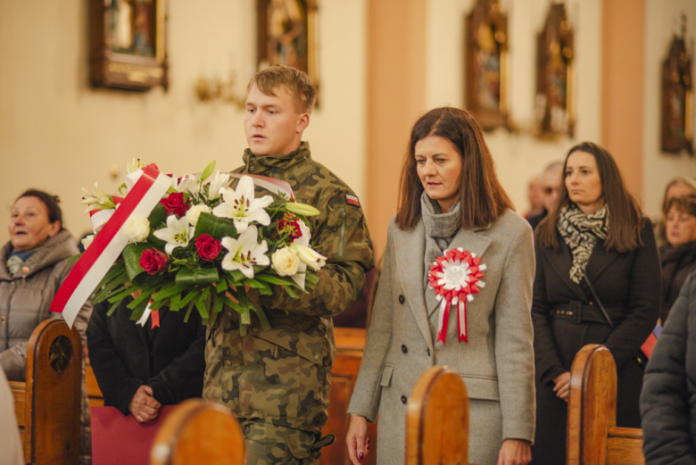 Narodowe Święto Niepodległości w Złotym Stoku – wspólna modlitwa, przemarsz i hołd dla Ojczyzny