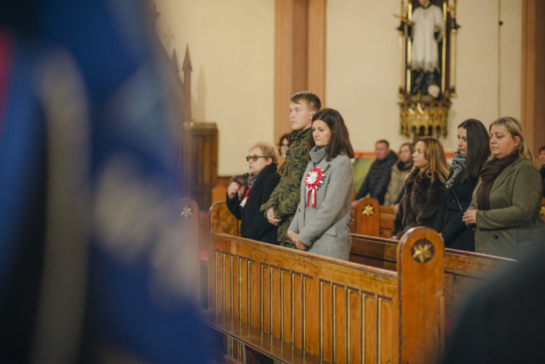 Narodowe Święto Niepodległości w Złotym Stoku – wspólna modlitwa, przemarsz i hołd dla Ojczyzny