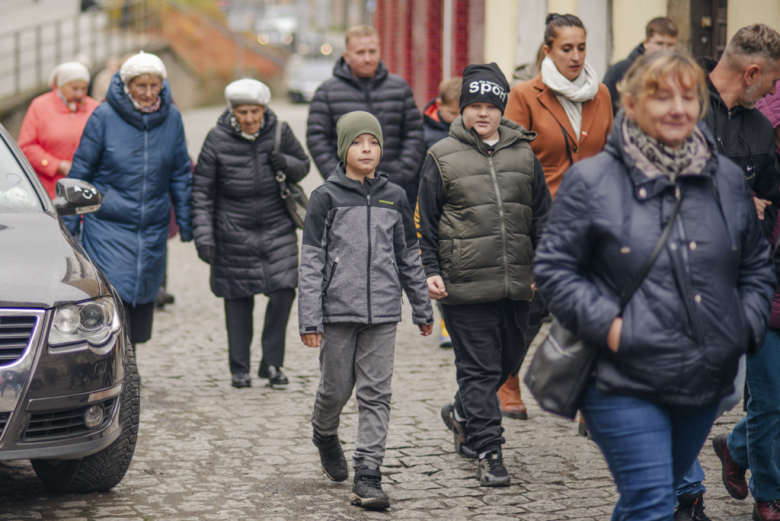 Narodowe Święto Niepodległości w Złotym Stoku – wspólna modlitwa, przemarsz i hołd dla Ojczyzny