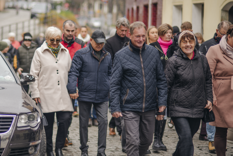 Narodowe Święto Niepodległości w Złotym Stoku – wspólna modlitwa, przemarsz i hołd dla Ojczyzny