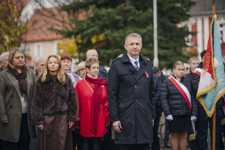 Narodowe Święto Niepodległości w Złotym Stoku – wspólna modlitwa, przemarsz i hołd dla Ojczyzny