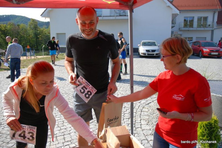 Na starcie biegu stanęło 54 zawodników, a najszybszy z nich pokonał trasę w niespełna 20 minut