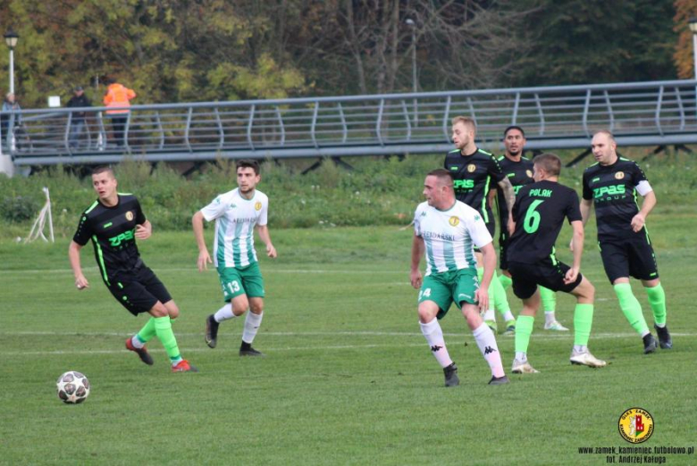 IV liga: Zamek Kamieniec Ząbkowicki 0:2 (0:0) Piast Nowa Ruda