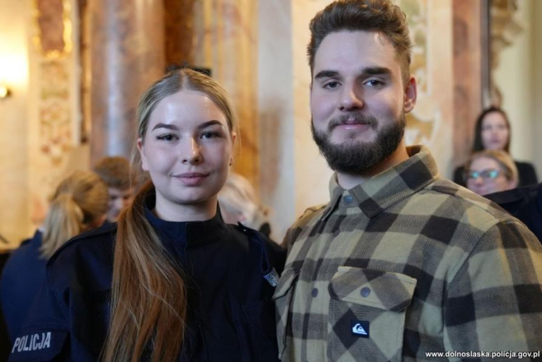 Uroczyste ślubowanie nowych policjantów we wrocławskim Oratorium Marianum