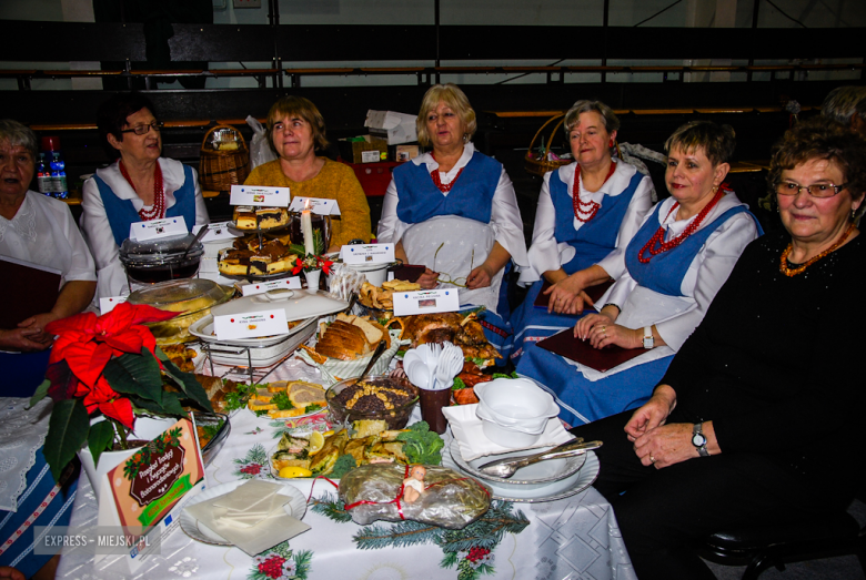 Przegląd Tradycji i Zwyczajów Bożonarodzeniowych w Ciepłowodach