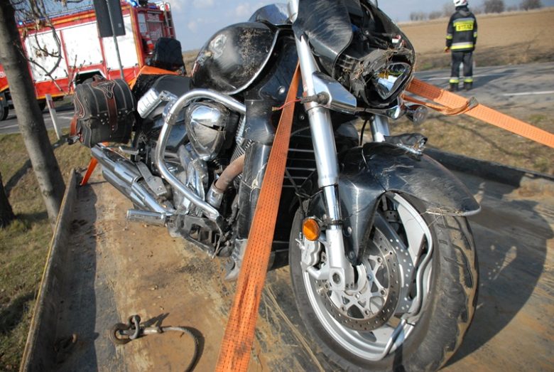 	Zderzenie motocykla i osobówki między Ząbkowicami Śląskimi a Stoszowicami