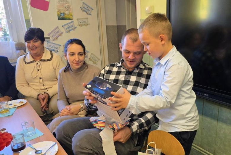 Pasowanie na Starszaka w Przedszkolu Publicznym „Zielona Dolina” w Mąkolnie