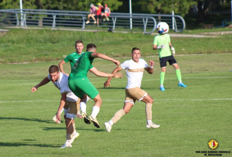 Klasa okręgowa: Zamek Kamieniec Ząbkowicki 1:1 (0:0) AKS Strzegom