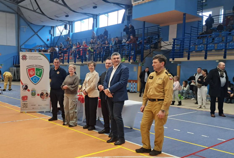 Pierwsze Halowe Zawody Młodzieżowych Drużyn Pożarniczych